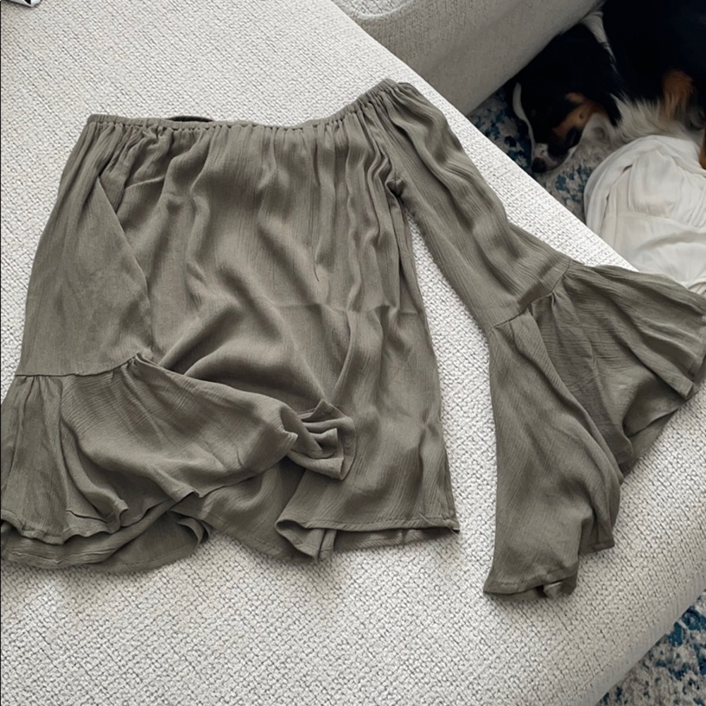 Off the shoulder bell sleeve top